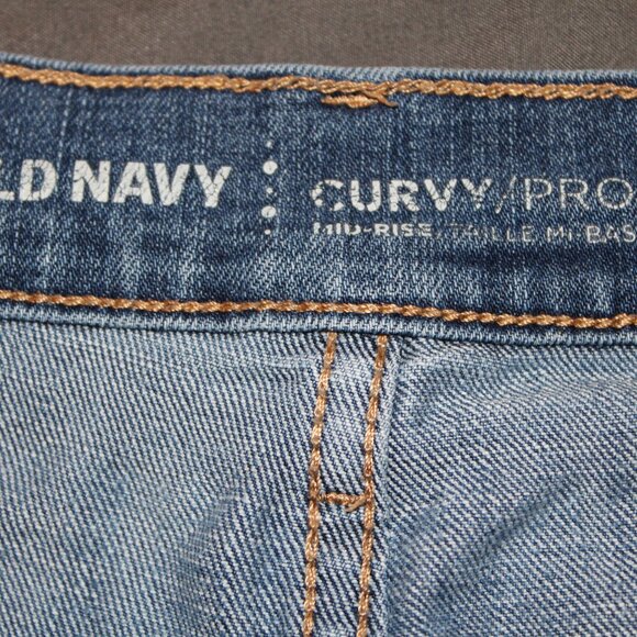 Old Navy Curvy Profile Jeans, Bootcut, Mid-rise, Faded Demin, Women's size 10S - Picture 4 of 6